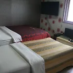 Renaissance Motel